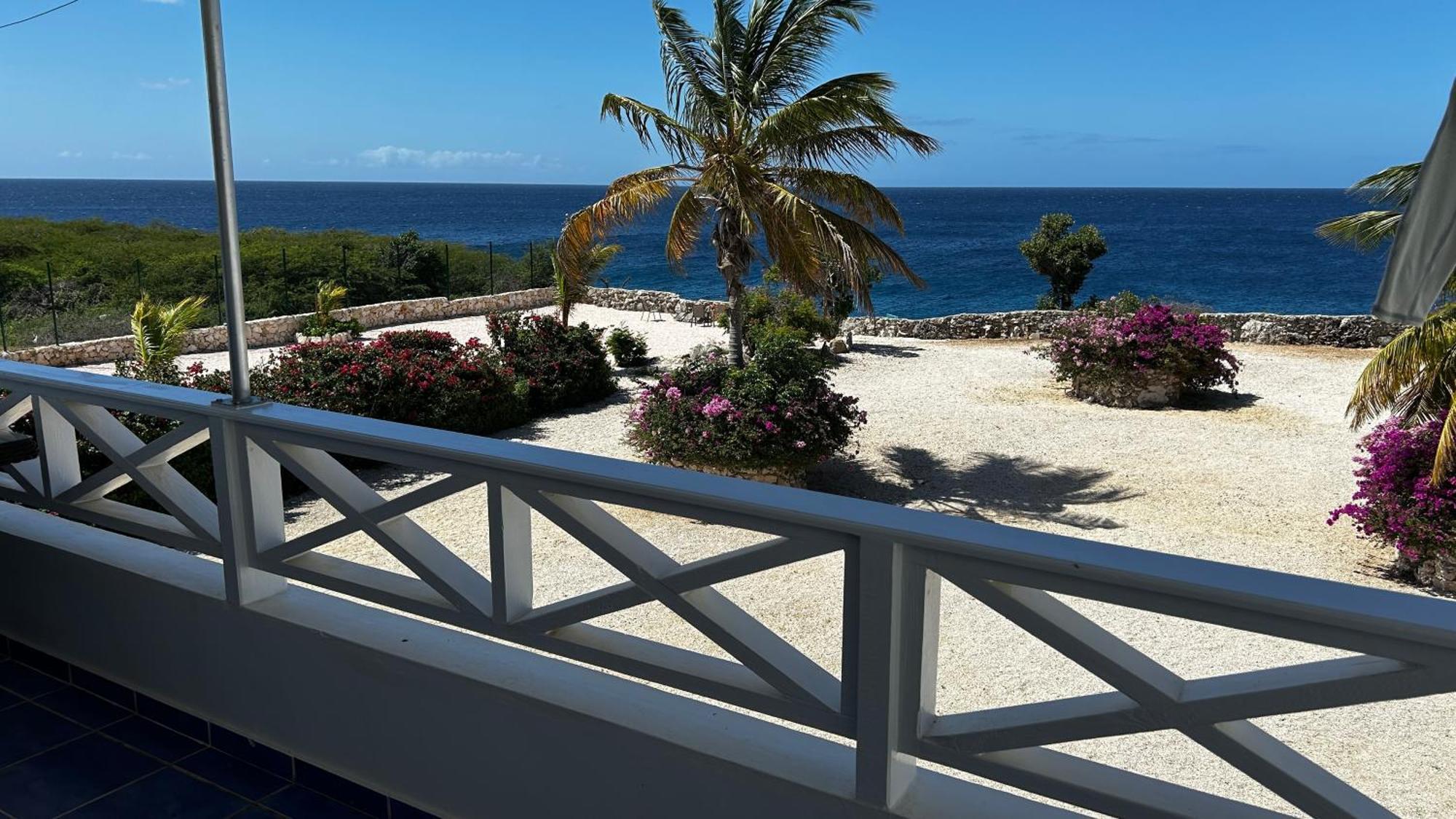 Marazul Dive Resort. 3 Bedroom Seafront House. Dive, Snorkel, Enjoy Amazing Sunsets Westpunt Exteriör bild